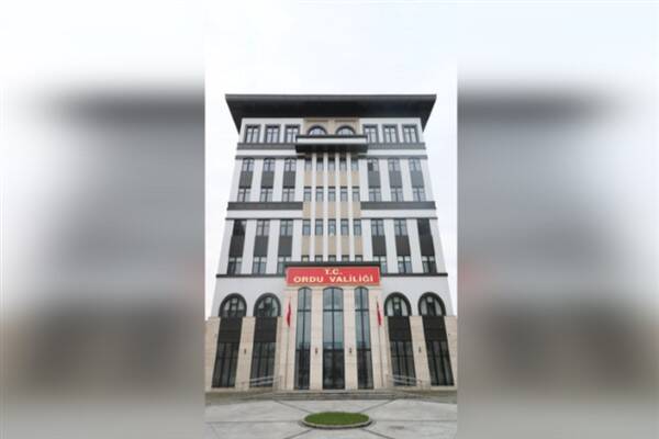 Ordu'nun Fatsa ilçesinde kıyıya vuran ve insansız deniz ya da