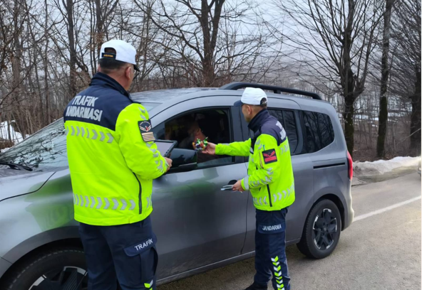 Ordu İl Jandarma Komutanlığı'nın yaptığı operasyonlarda 42 şahıs yakalandı, bunlardan