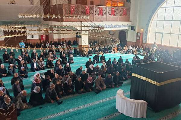 Mevlana Celaleddin-i Rumi Camii'nde yapılan programa İl Müftü Yardımcısı Dr.