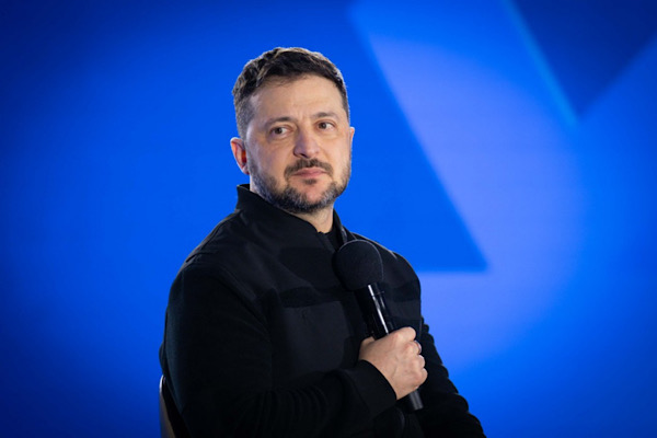 Ukrayna Devlet Başkanı Zelenski, Yunanistan'a teşekkür ederek, Bağımsızlık Günü'nü kutladı.