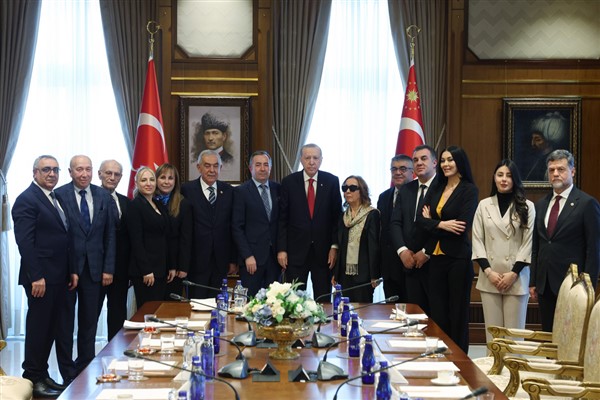 Cumhurbaşkanı Recep Tayyip Erdoğan, Baki Mert başkanlığındaki Türk Demokrasi Vakfı