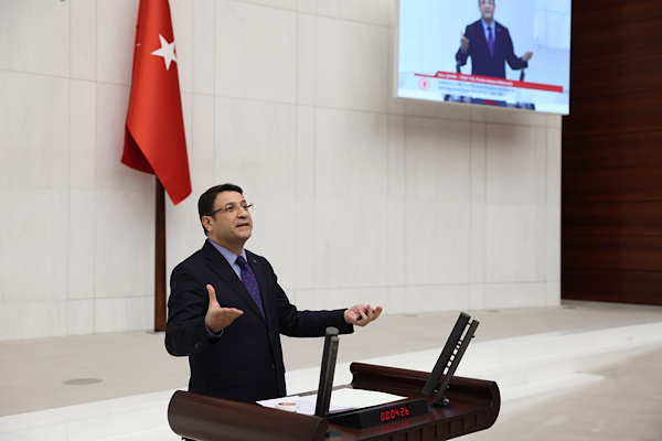 DEVA Partisi Ankara Milletvekili İdris Şahin, Şanlıurfa ve Kahramanmaraş’taki okullarda