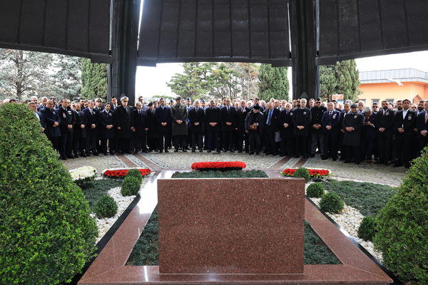 İstanbul Büyükşehir Belediyesi Başkanvekili Nuri Aslan, 8. Cumhurbaşkanı Turgut Özal’ın